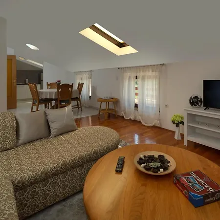 App Fiorela * Poreč